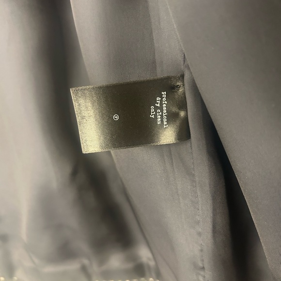 RAG & BONE Ezra Tweed Blazer
Classic Fit Blazer - Picture 11 of 12